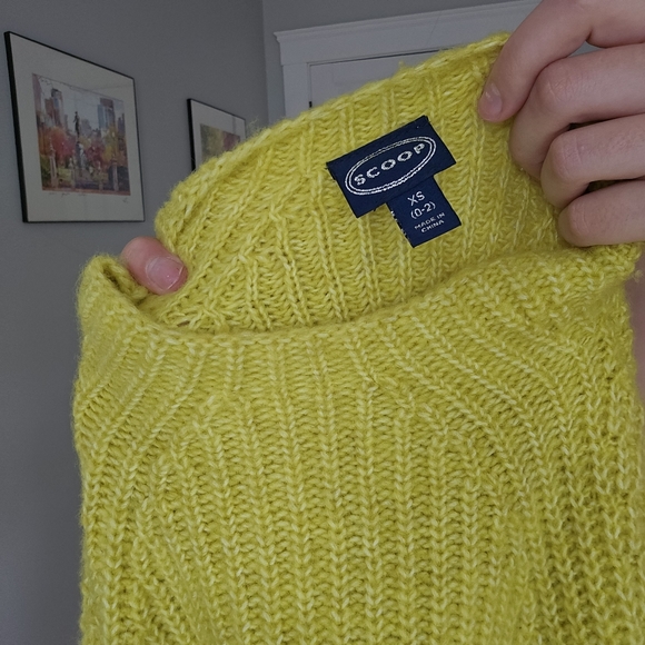 Scoop mustard yellow knit sweater with bell sleeves oversized size xs - Picture 6 of 7